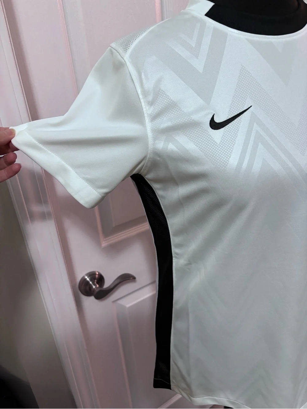 Nike Women’s White Soccer/Football Jersey